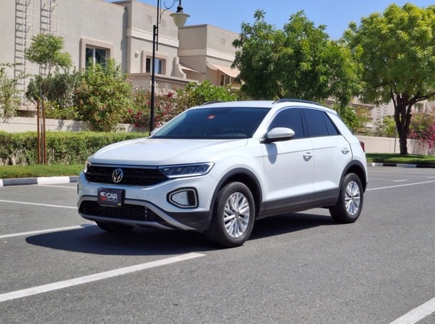 2023 Volkswagen T-Roc TurboCharged I4 1.4L in Dubai 2023 Volkswagen T-Roc TurboCharged I4 1.4L in Dubai