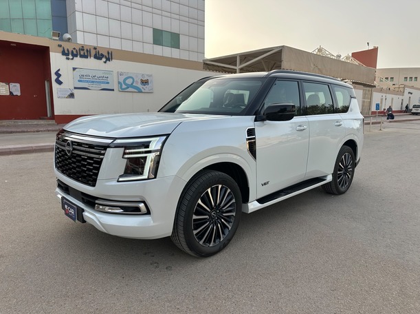 2025 Nissan Patrol LE Platinum Twin Turbo V6 3.5L in Riyadh