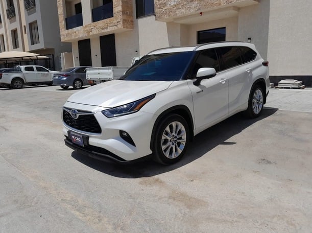 2023 Toyota Highlander Limited Hybrid I4 2.5L in Riyadh 2023 Toyota Highlander Limited Hybrid I4 2.5L in Riyadh