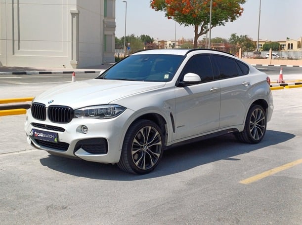 2018 بي ام دبليو X6 M xDrive 50i Twin Power Turbo V8 4.4L في دبي 2018 بي ام دبليو X6 M xDrive 50i Twin Power Turbo V8 4.4L في دبي
