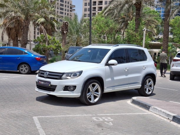2016 Volkswagen Tiguan 4Motion I4 2.0L in Dubai 2016 Volkswagen Tiguan 4Motion I4 2.0L in Dubai