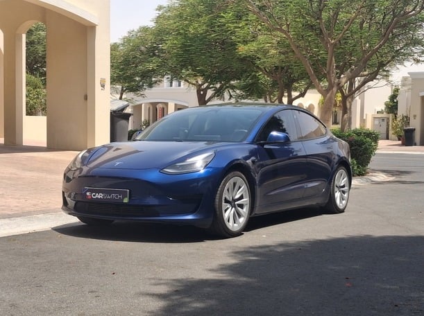 2021 تسلا موديل 3 Standard Range Plus RWD في دبي 2021 تسلا موديل 3 Standard Range Plus RWD في دبي