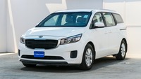 Used 2017 Kia Grand Carnival for sale in Dubai