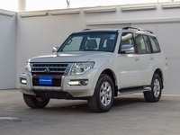 Used 2016 Mitsubishi Pajero for sale in Dubai