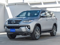 Used 2016 Toyota Fortuner for sale in Dubai