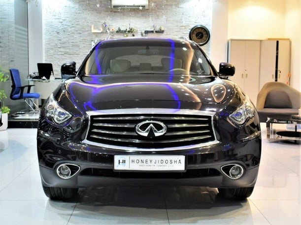 Used 2012 Infiniti FX35 for sale in Sharjah