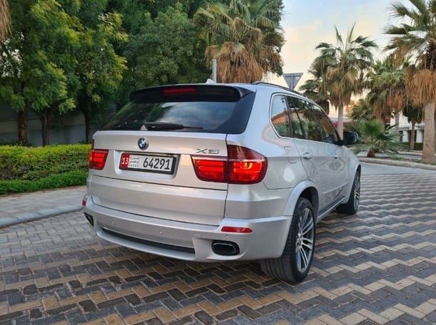 Used 2011 BMW X5 for sale in Dubai