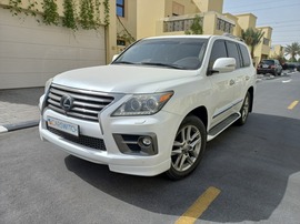 لكزس LX570 مستعمله 2014 لكزس LX570 للبيع فى دبي