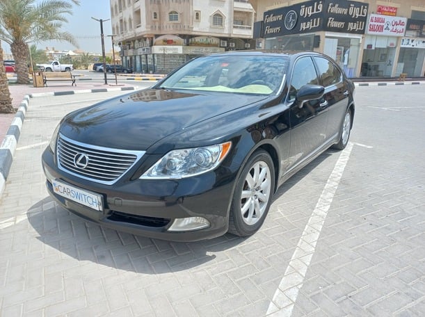 Used 2009 Lexus LS460 for sale in Ajman