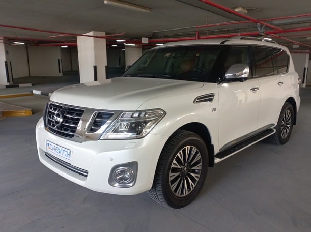 Used 2016 Nissan Patrol for sale in Dubai