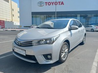 Used 2015 Toyota Corolla for sale in Dubai