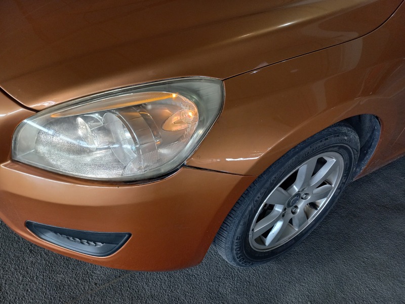 Used 2011 Volvo S60 for sale in Abu Dhabi