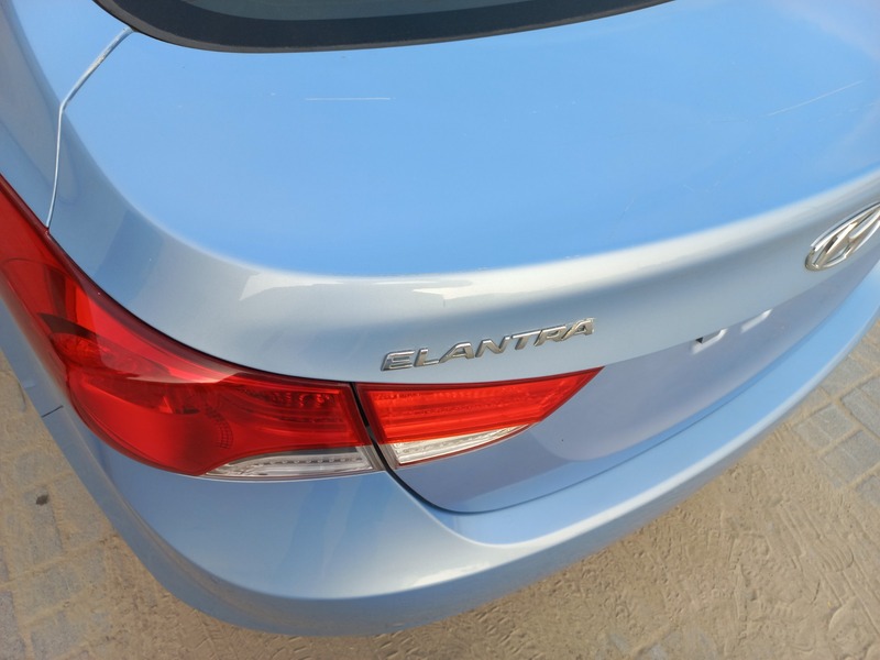 Used 2013 Hyundai Elantra for sale in Dubai