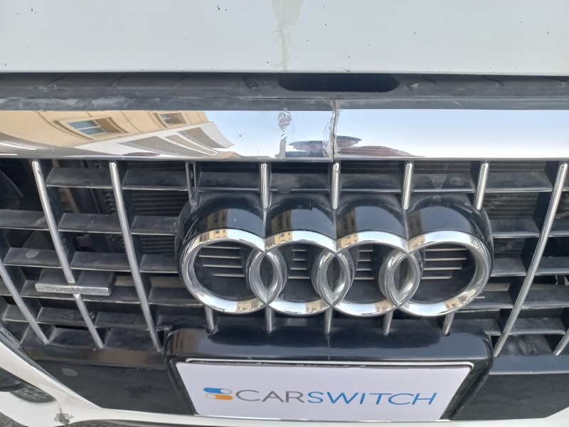 Used 2011 Audi Q5 for sale in Dubai