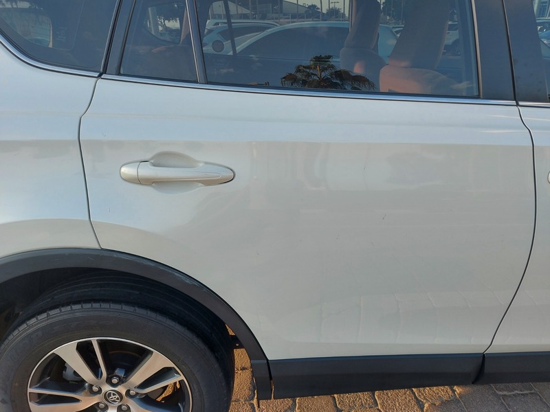 Used 2016 Toyota RAV 4 for sale in Dubai