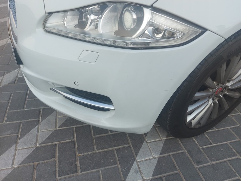 Used 2015 Jaguar XJ for sale in Dubai