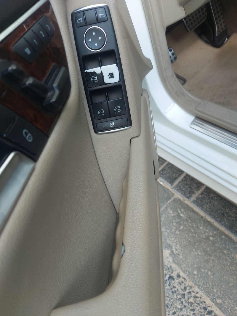 Used 2014 Mercedes C300 for sale in Dubai