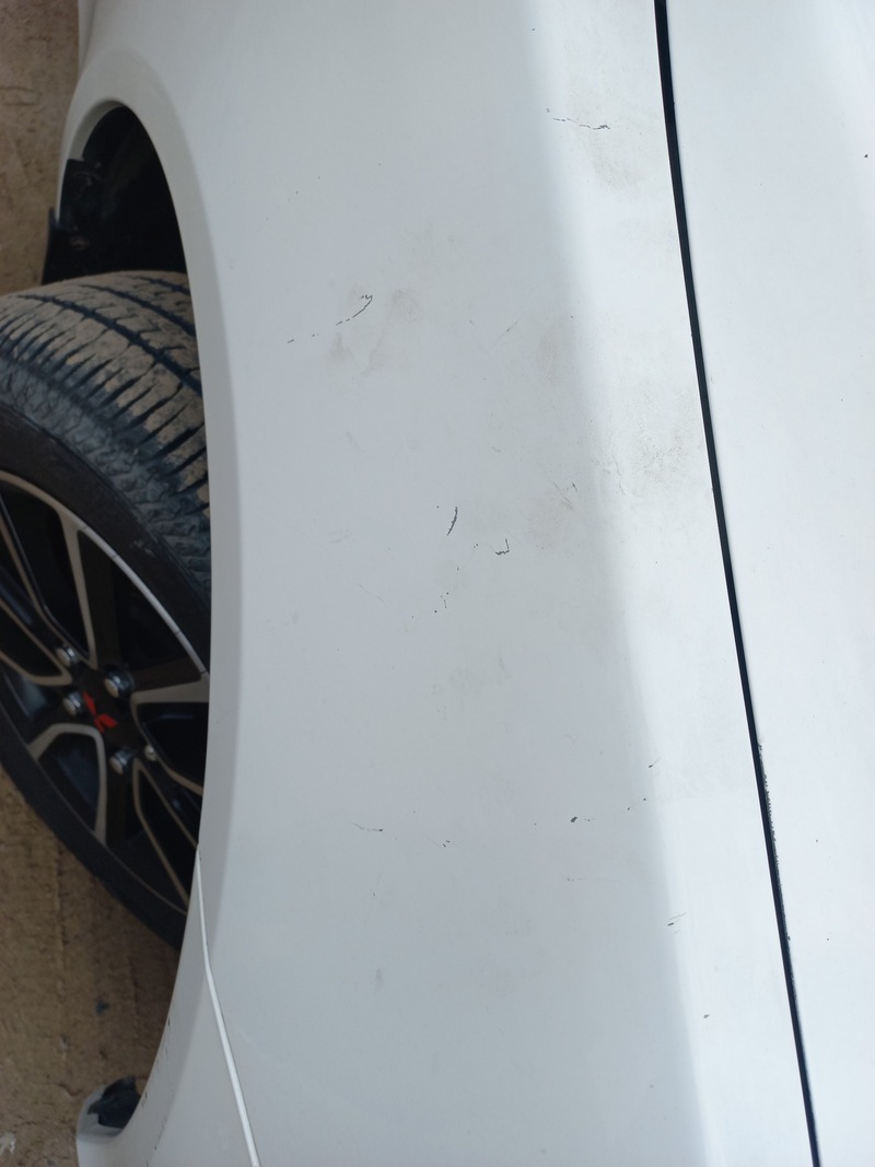 Used 2016 Mitsubishi Lancer for sale in Ajman