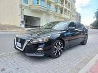 Used 2021 Nissan Altima for sale in Dubai