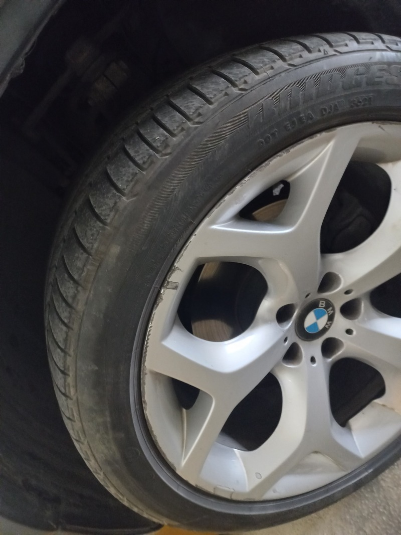 Used 2012 BMW X5 for sale in Dubai