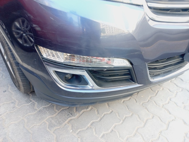 Used 2013 Chevrolet Traverse for sale in Abu Dhabi