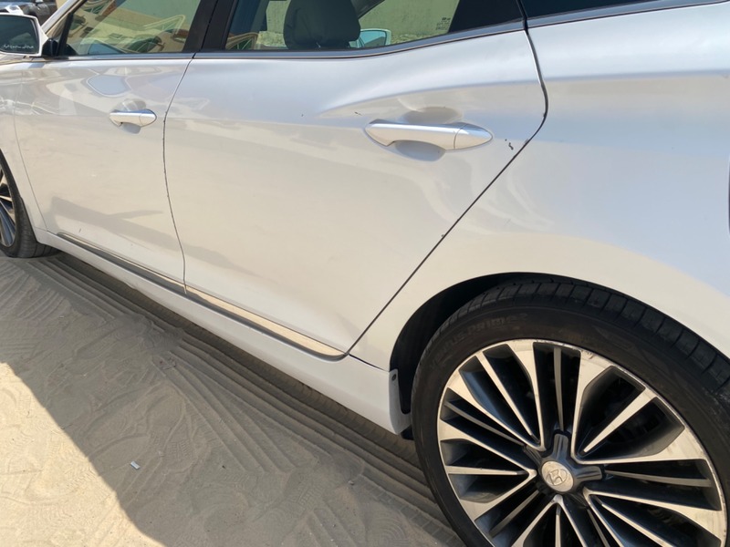 Used 2016 Hyundai Azera for sale in Al Khobar