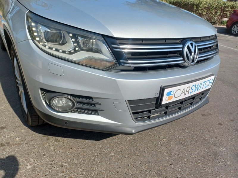 Used 2012 Volkswagen Tiguan for sale in Abu Dhabi
