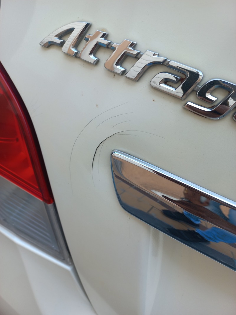 Used 2014 Mitsubishi Attrage for sale in Abu Dhabi