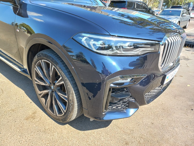 Used 2019 BMW X7 for sale in Abu Dhabi