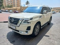 Used 2017 Nissan Patrol for sale in Dubai