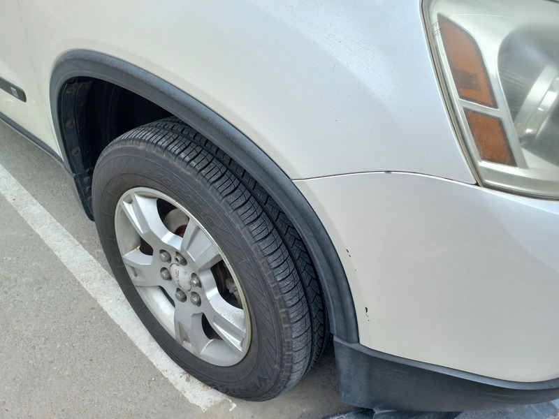 Used 2010 GMC Acadia for sale in Abu Dhabi