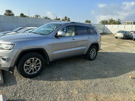Jeep Grand Cherokee Used 2014 Jeep Grand Cherokee for sale in Jeddah