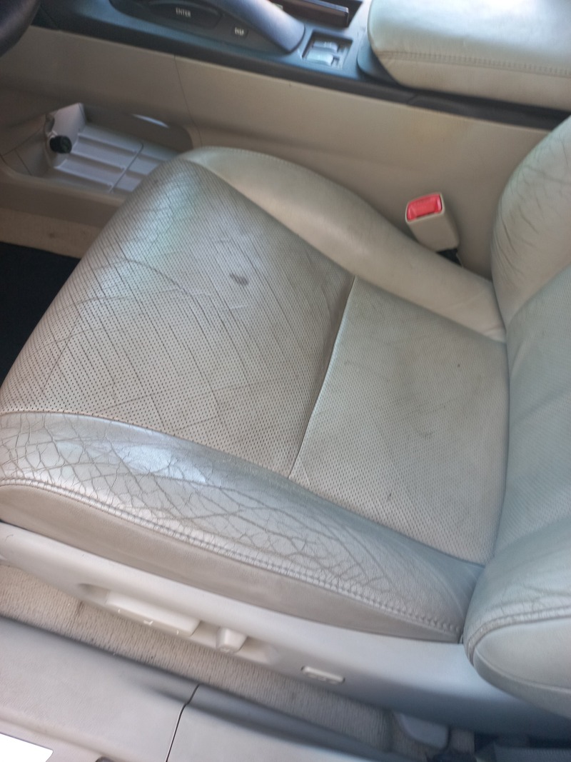 Used 2012 Lexus RX350 for sale in Sharjah