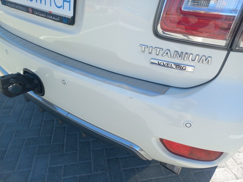 Used 2019 Nissan Patrol for sale in Abu Dhabi