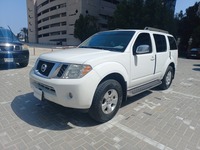 Used 2010 Nissan Pathfinder for sale in Dubai