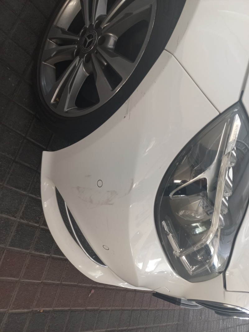 Used 2014 Mercedes E300 for sale in Dubai