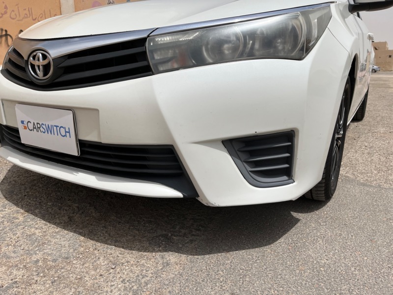 Used 2014 Toyota Corolla for sale in Riyadh