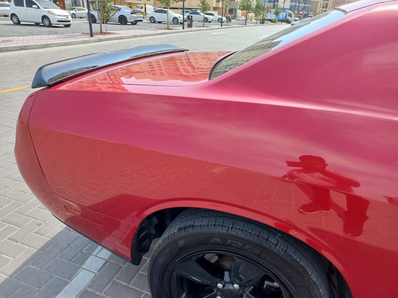 Used 2015 Dodge Challenger for sale in Dubai