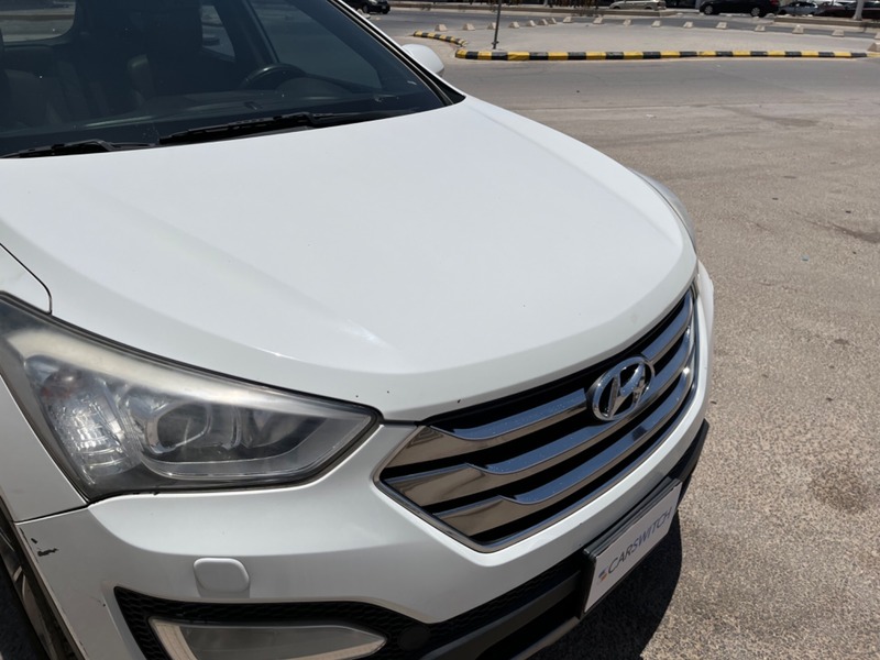 Used 2015 Hyundai Santa Fe for sale in Riyadh