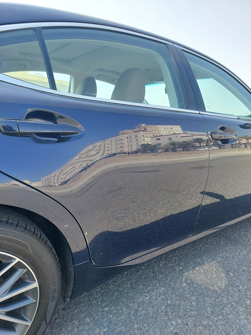 Used 2018 Lexus ES350 for sale in Jeddah