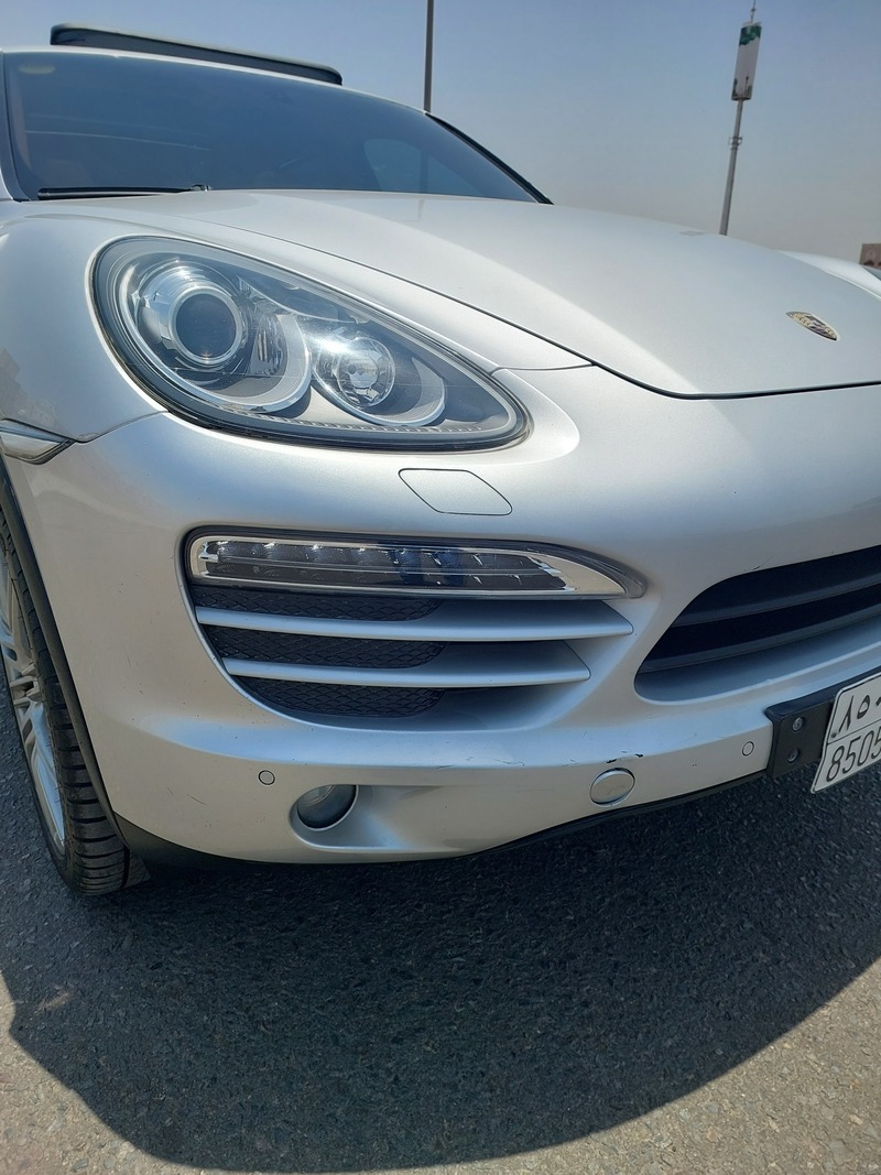 Used 2013 Porsche Cayenne for sale in Jeddah