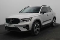 Used 2023 Volvo XC40 for sale in Dubai