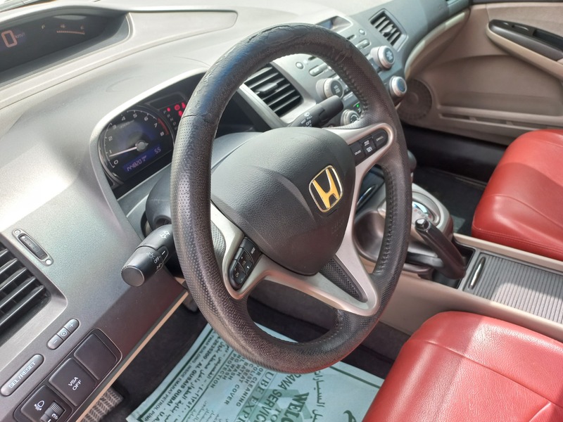 Used 2010 Honda Civic for sale in Dubai