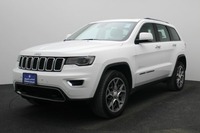 Used 2021 Jeep Grand Cherokee for sale in Ajman