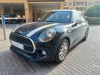 Used 2019 MINI Cooper for sale in Dubai