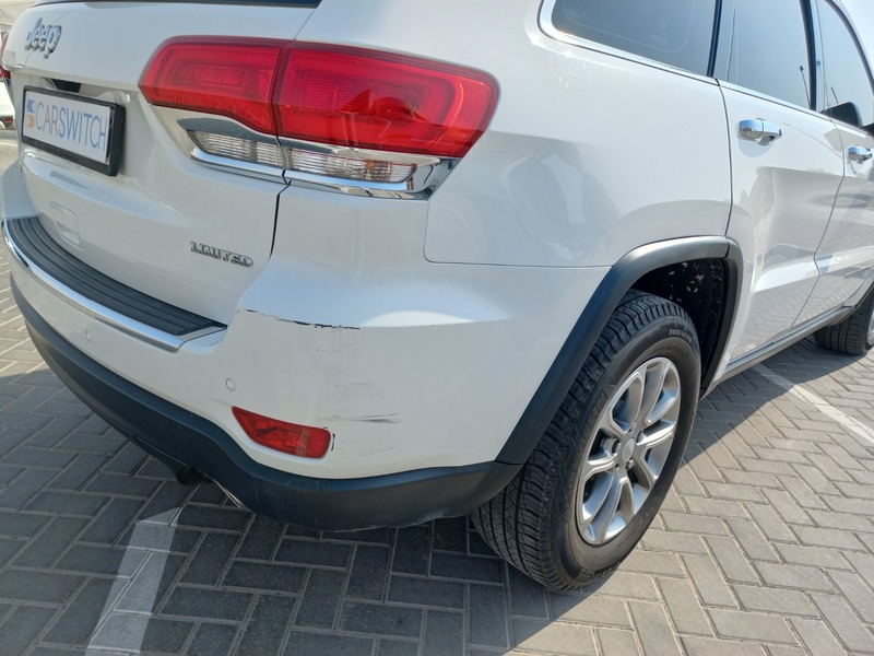 Used 2014 Jeep Grand Cherokee for sale in Abu Dhabi