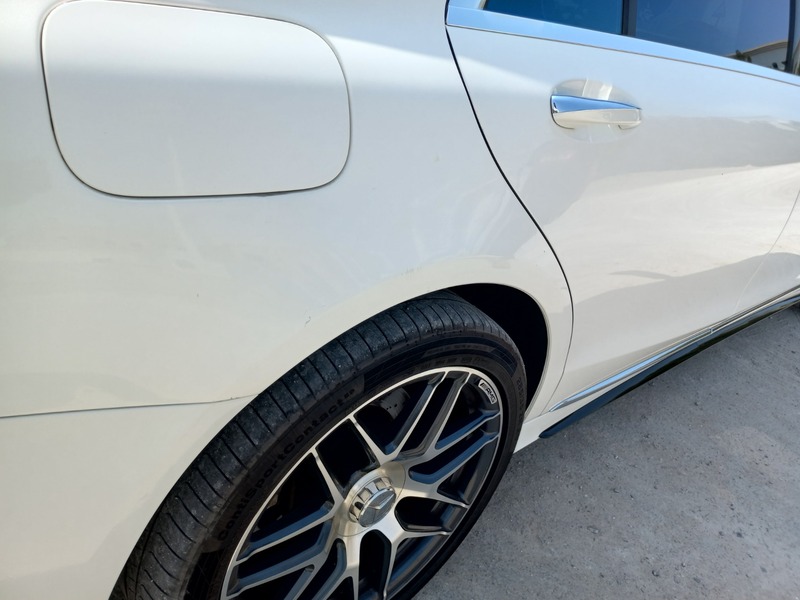 Used 2015 Mercedes S500 for sale in Abu Dhabi