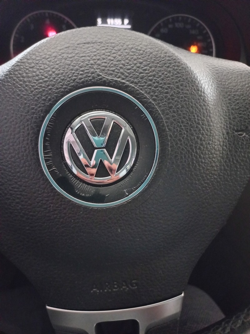 Used 2014 Volkswagen Passat for sale in Dubai