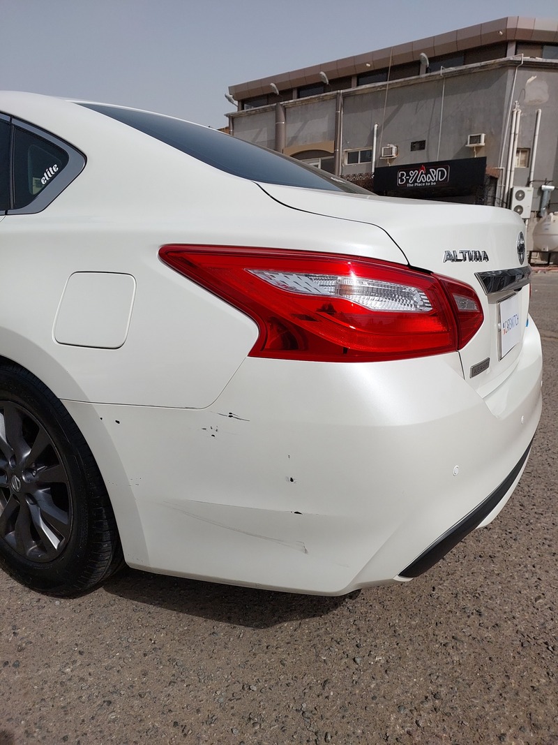 Used 2017 Nissan Altima for sale in Jeddah