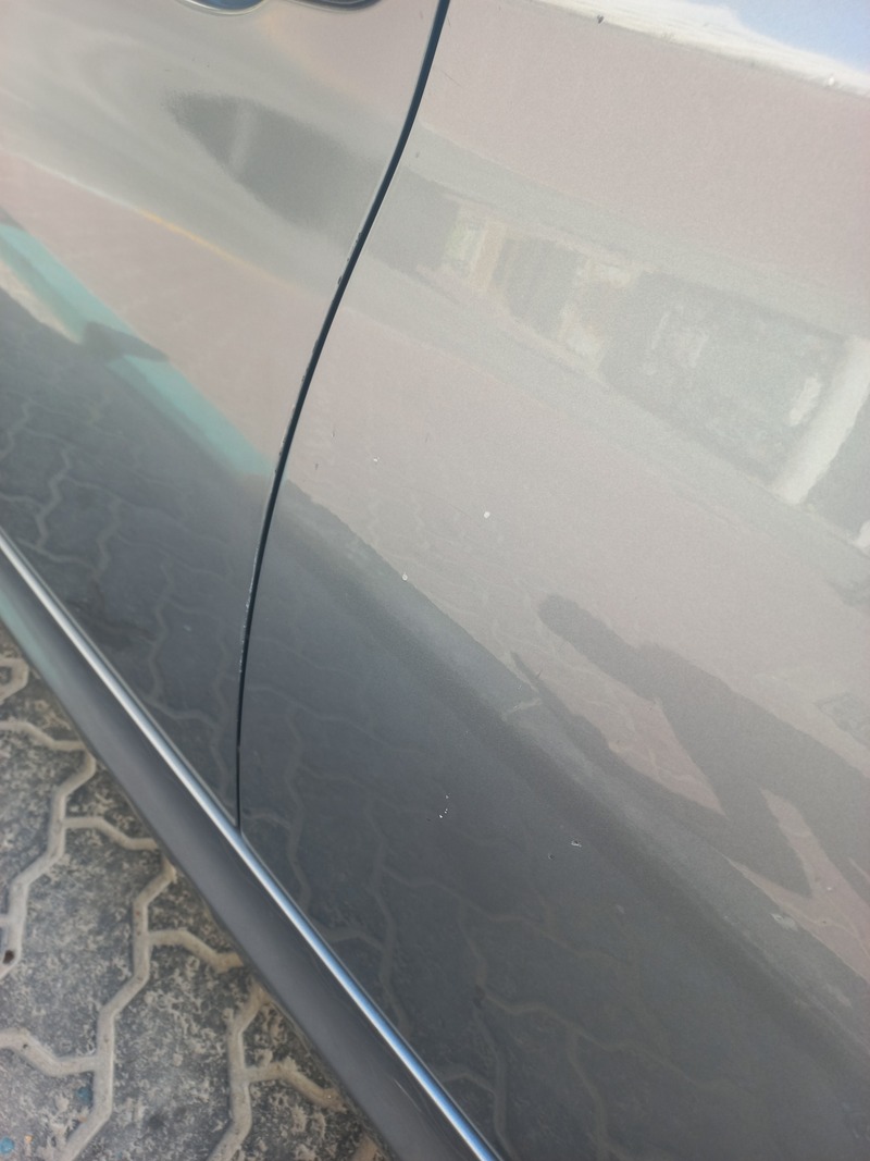 Used 2010 BMW 323 for sale in Abu Dhabi